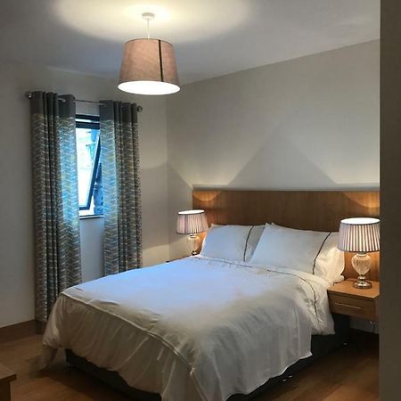Holiday Home On Farnham Estate Каван Экстерьер фото